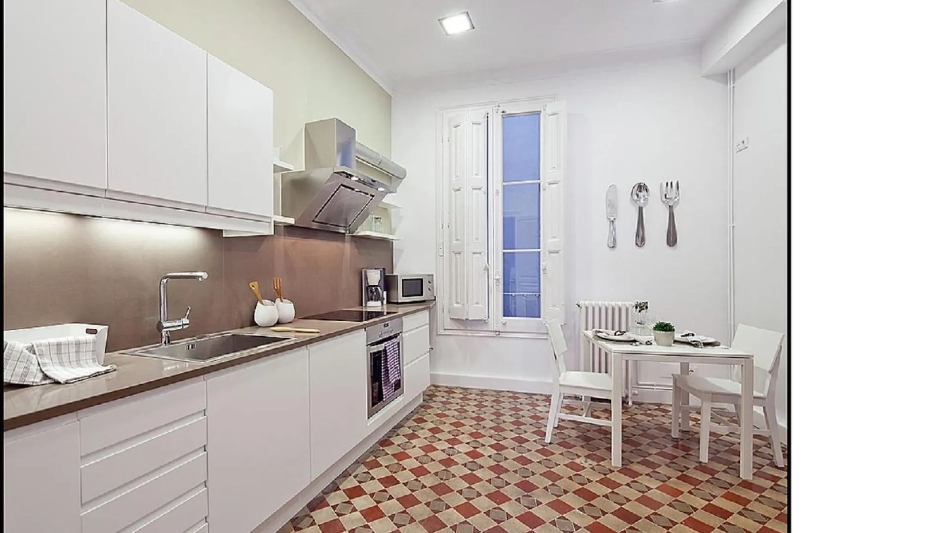Villa Luxurious Apartment For 9 People Recently Renovated In The Center Of Barcelone