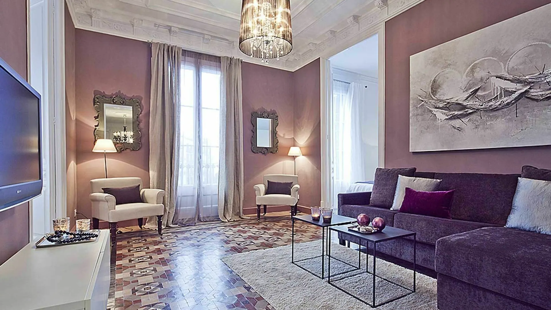 Luxurious Apartment For 9 People Recently Renovated In The Center Of Barcelone Villa
